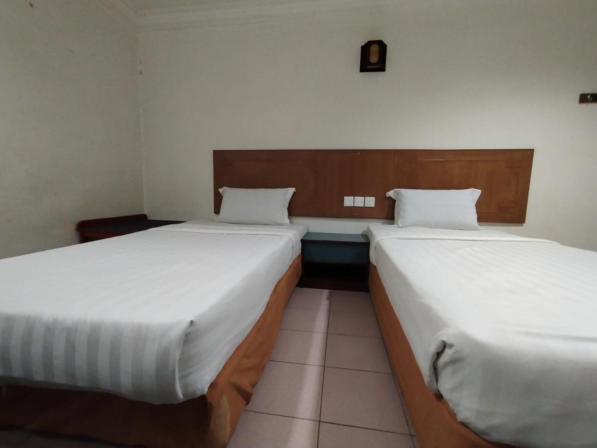 Faber Inn Bintulu Exterior photo
